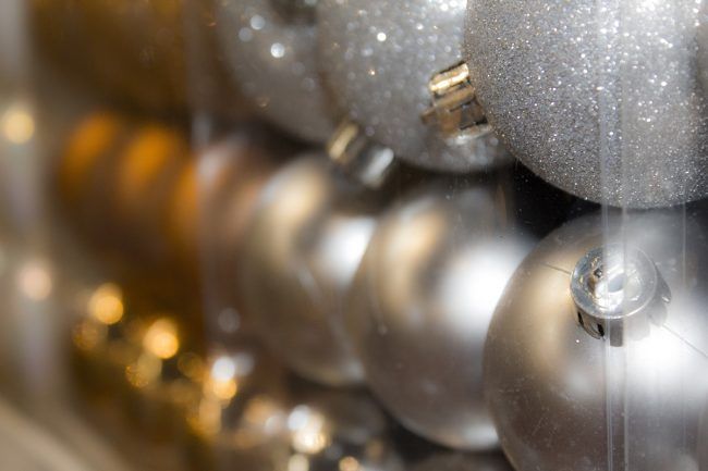 Buy baubles at Bents