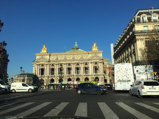driving-around-paris
